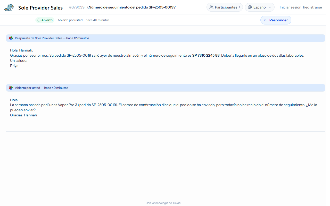 La vista de cliente de un ticket en Sole Provider Sales: la respuesta del equipo de soporte arriba, el mensaje original del cliente debajo, el estado Abierto y un botón Responder